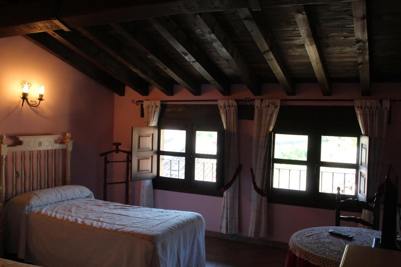 La Escondida Villa Tornavacas Luaran gambar